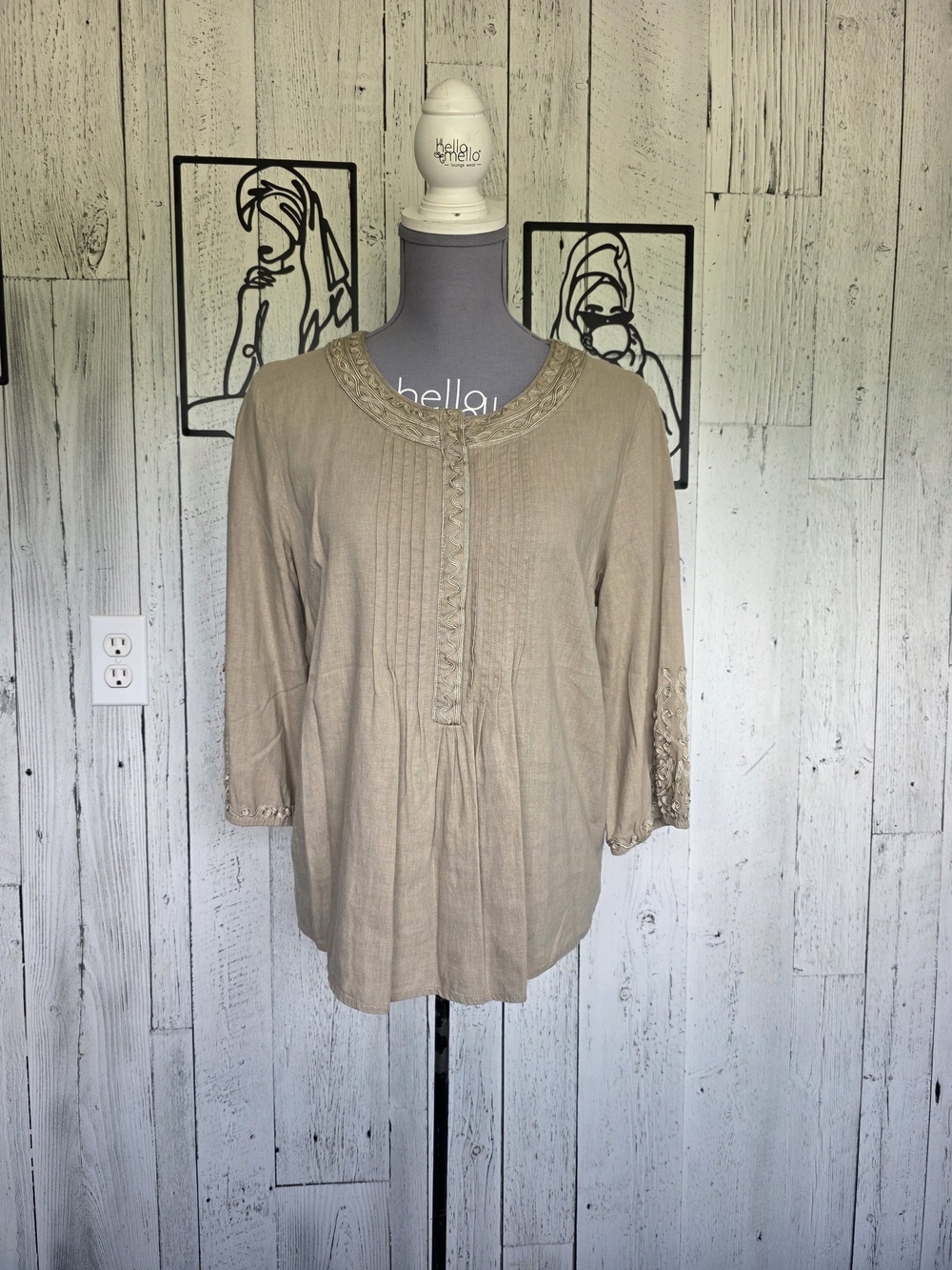 Marina Luna Embroidered Linen Blend Peasant Top Beige 3/4 Sleeve Size Large